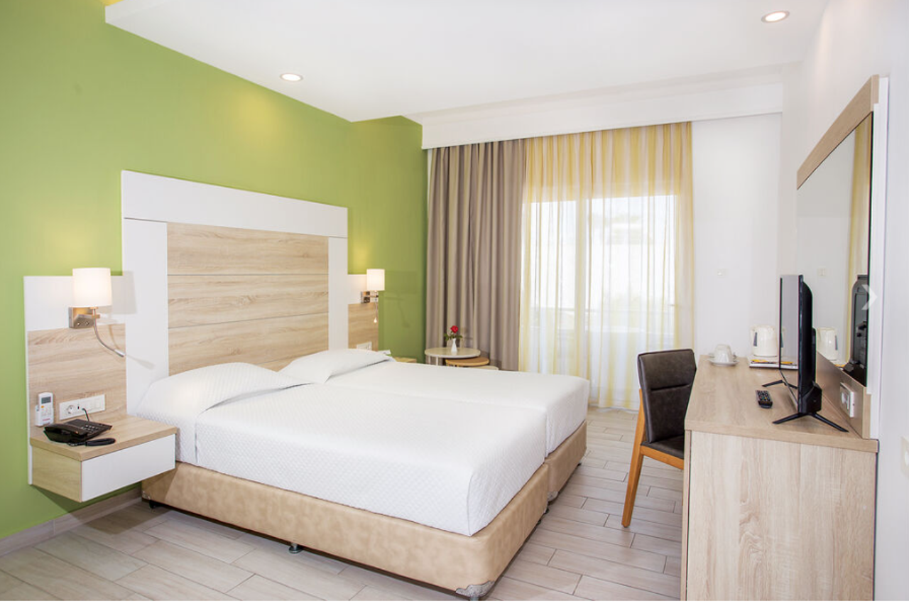 Eurovillage Achilleas Hotel 23/90
