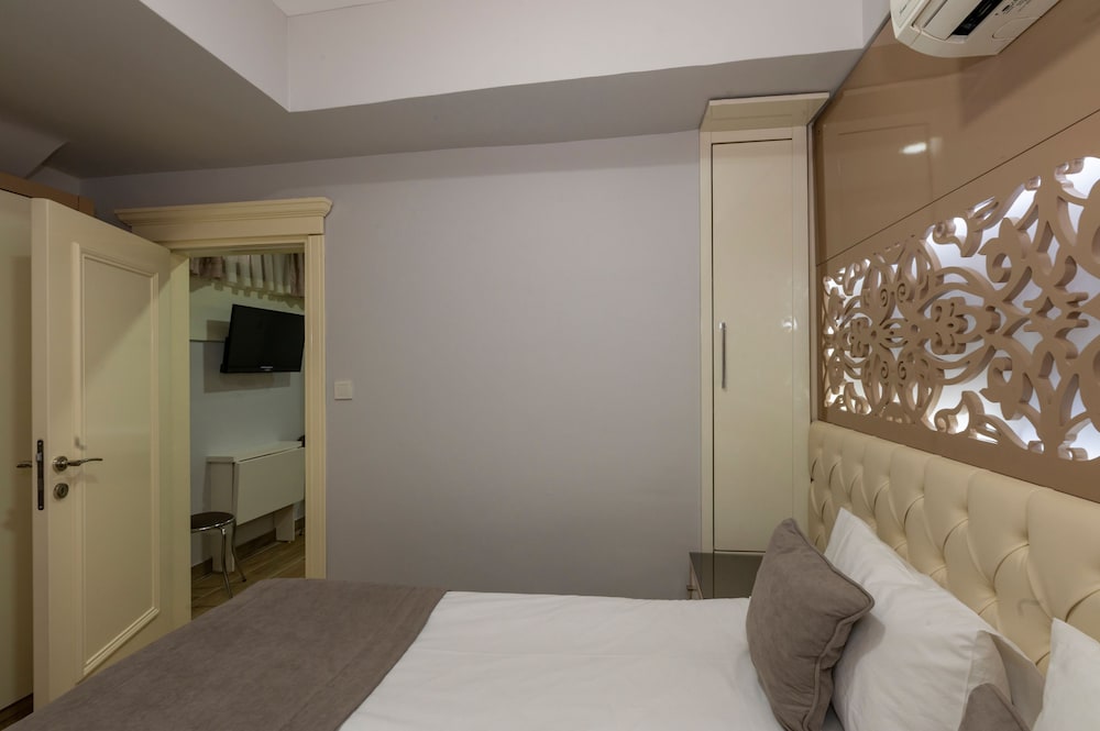 Taksim Peri Suite 15/50