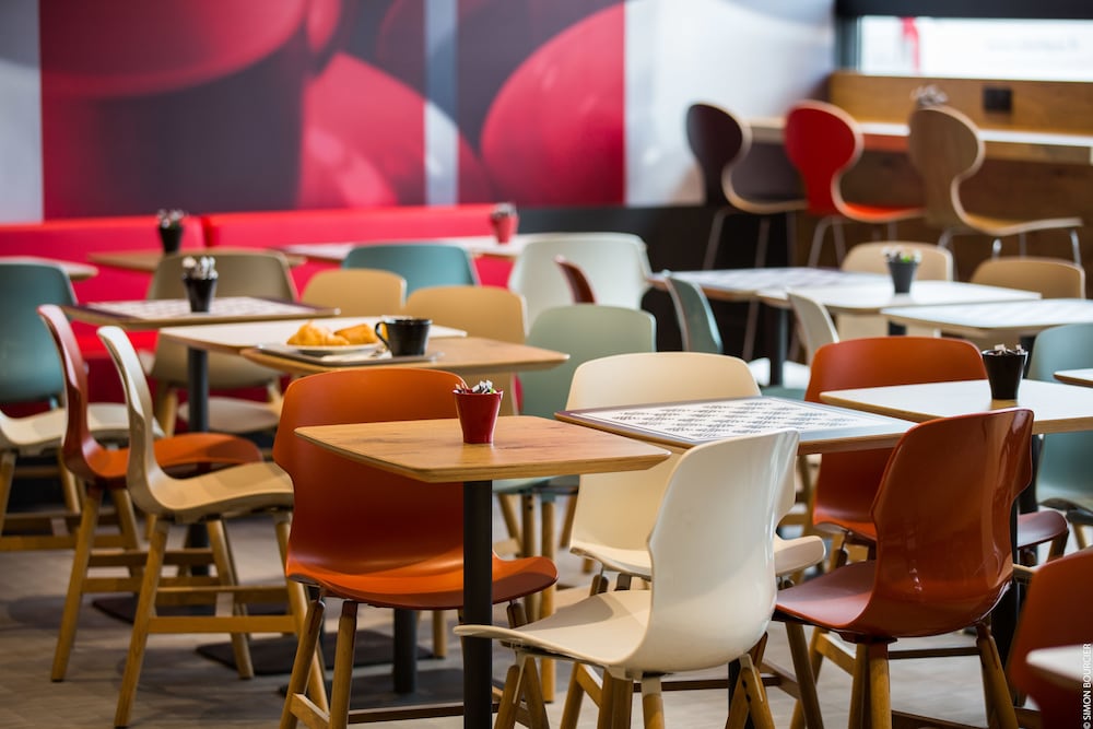 restaurant-cafeteria
