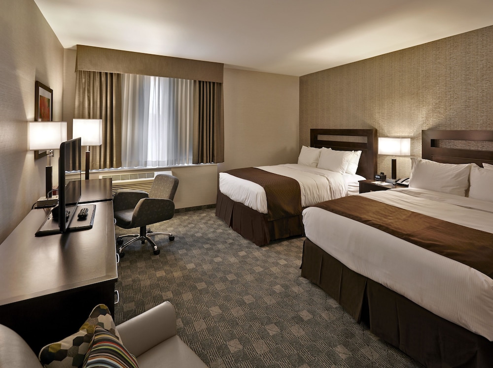 Doubletree By Hilton Lawrenceburg 8/33