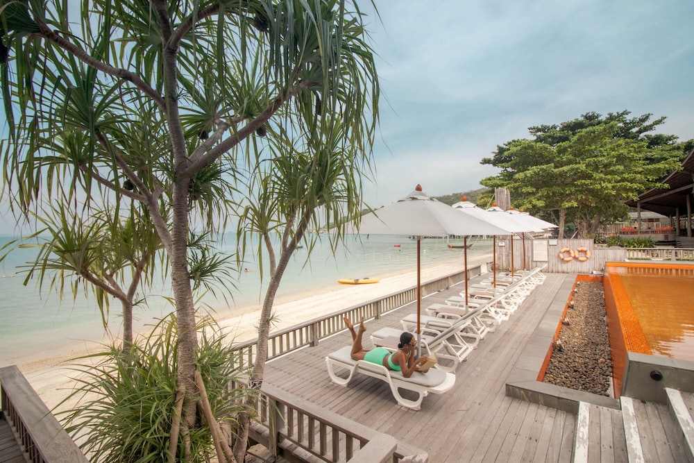 BAAN PLOY SEA 43/50