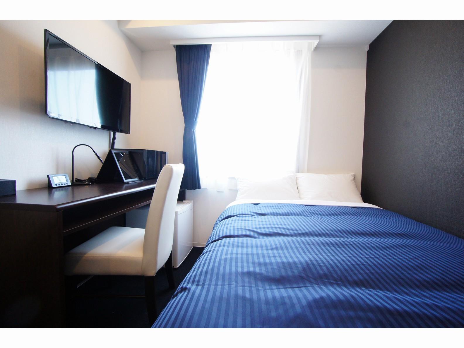 Semi Room, Standard, Semi Double Bed, Smoking