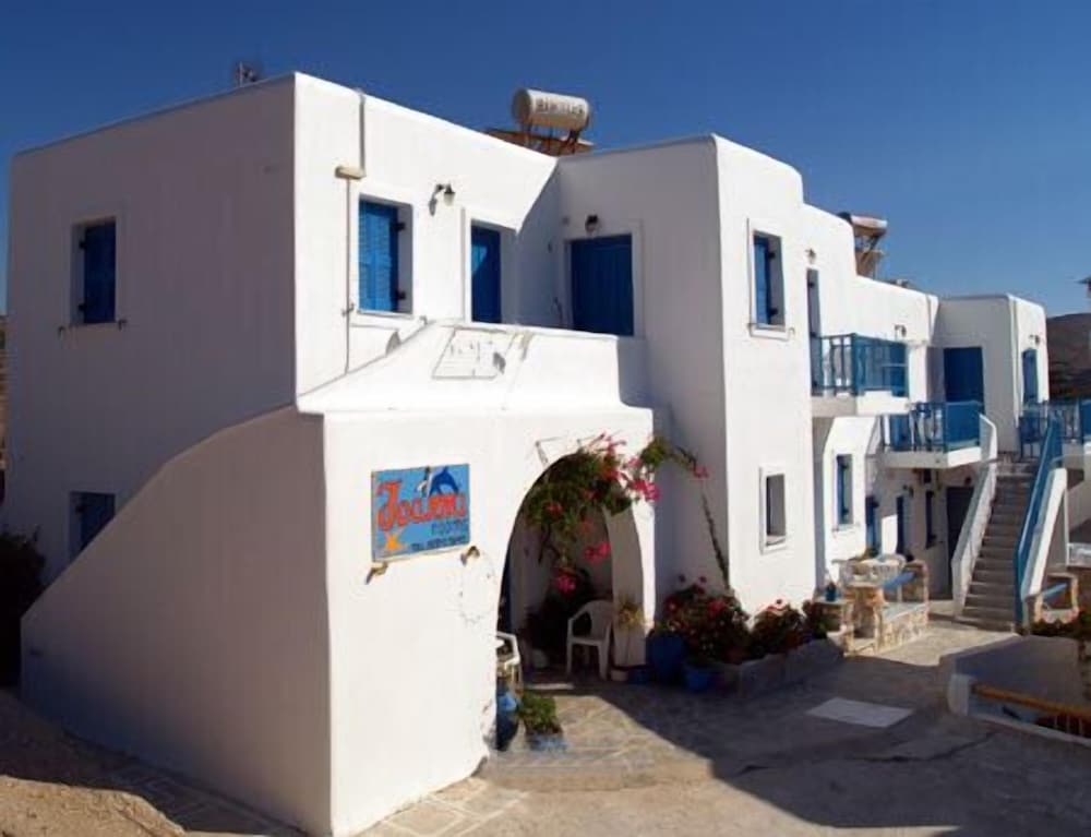 Ioanna Rooms 4/50