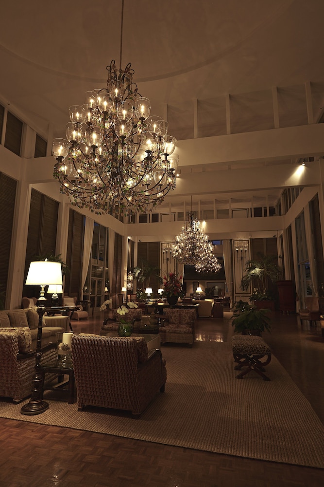 The Kahala Hotel and Resort 62/80