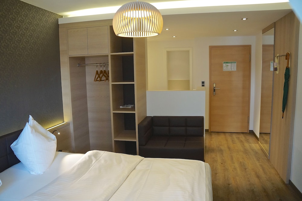 LIFESTYLE, DOUBLE BED