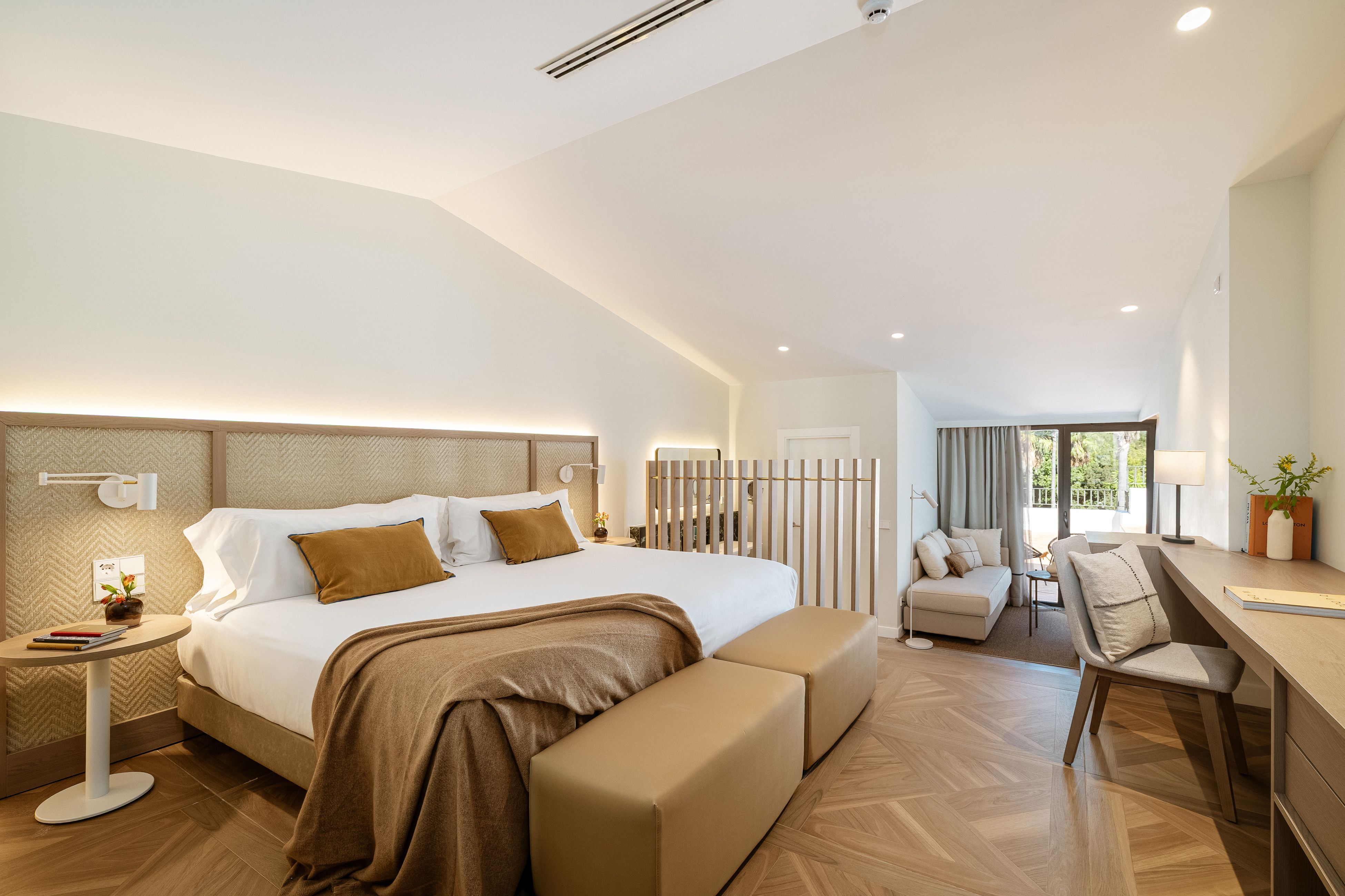 Legacy, Superior, Double or Twin Bed, with View