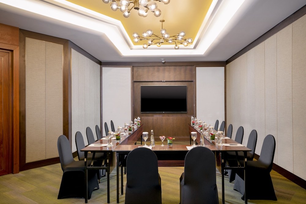 Hotel Ciputra Semarang managed by Swiss-Belhotel International 53/58
