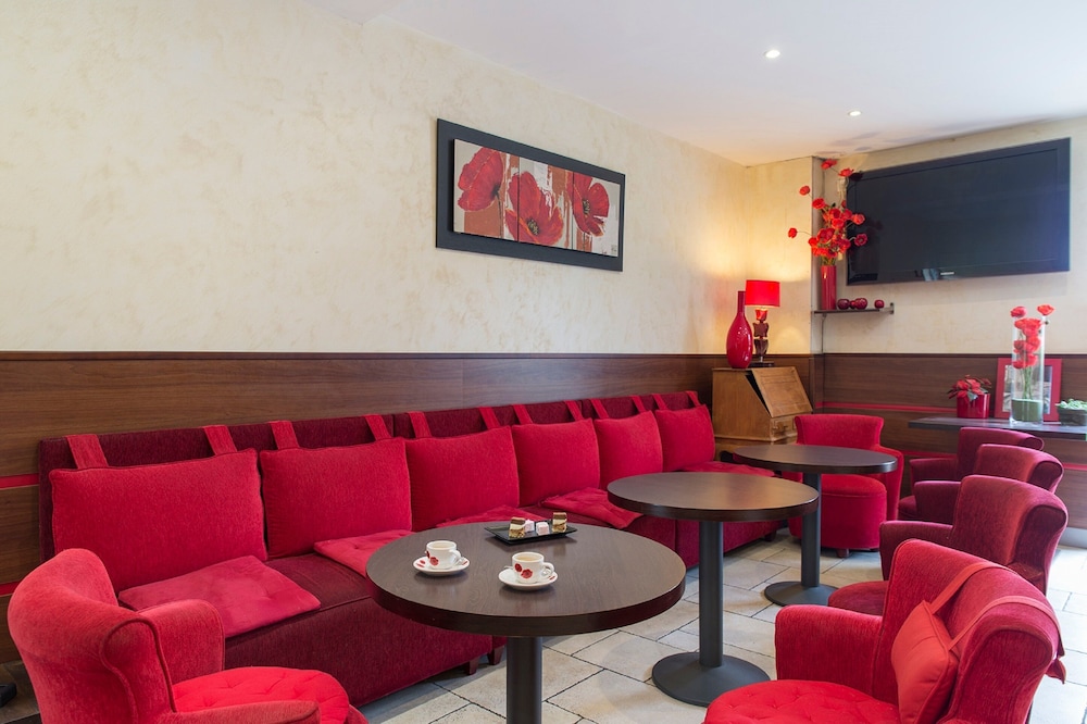 INTER-HOTEL LES COQUELICOTS 11/25