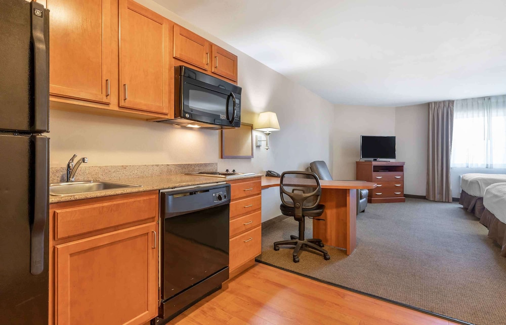 CANDLEWOOD SUITES BARTLESVILLE EAST 50/59