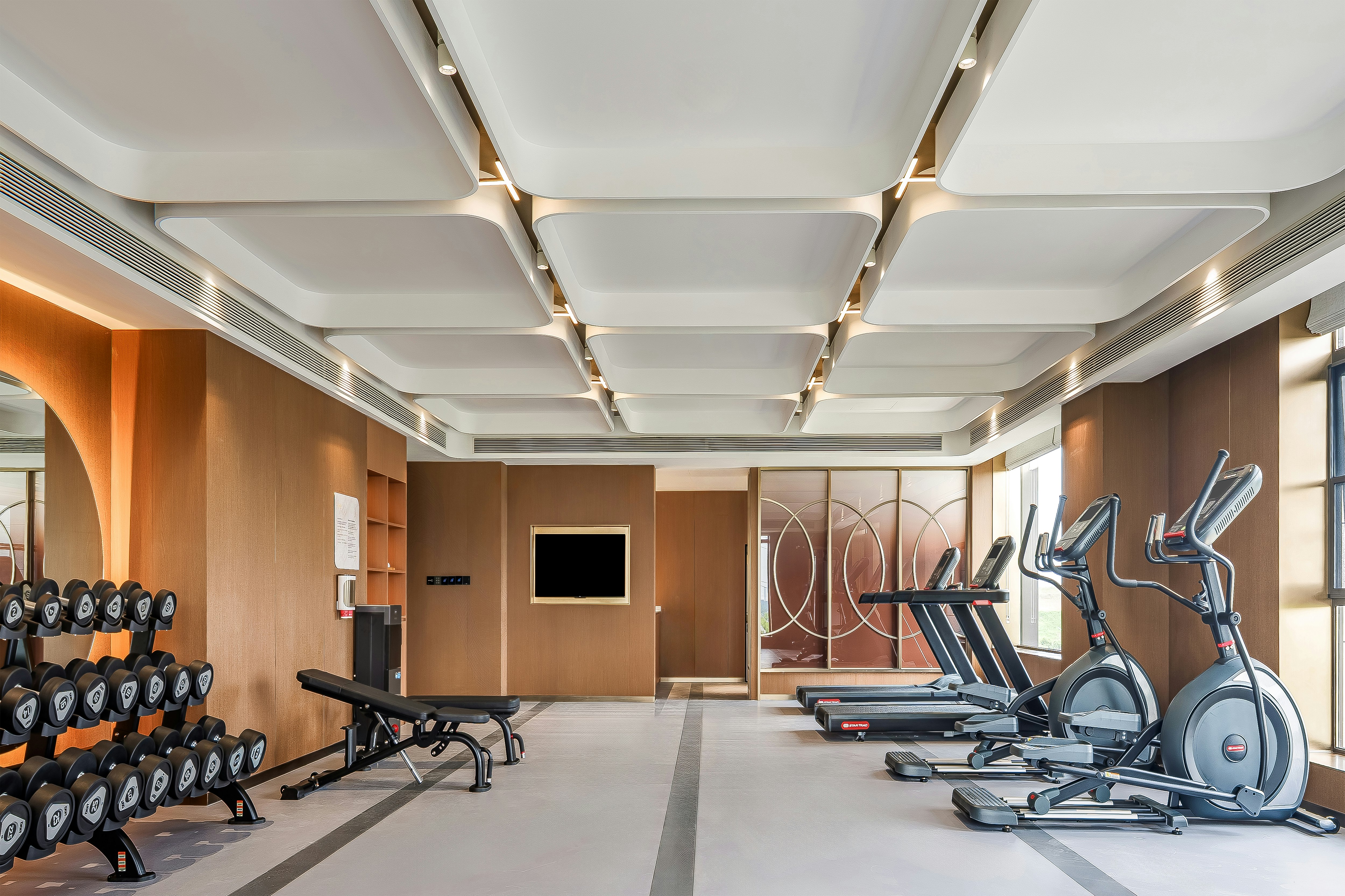 Hilton Garden Inn Xinyang East Railway Station 26/32