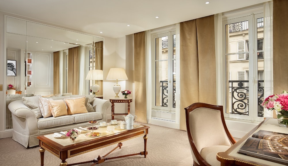 Hotel Splendide Royal Paris 39/58