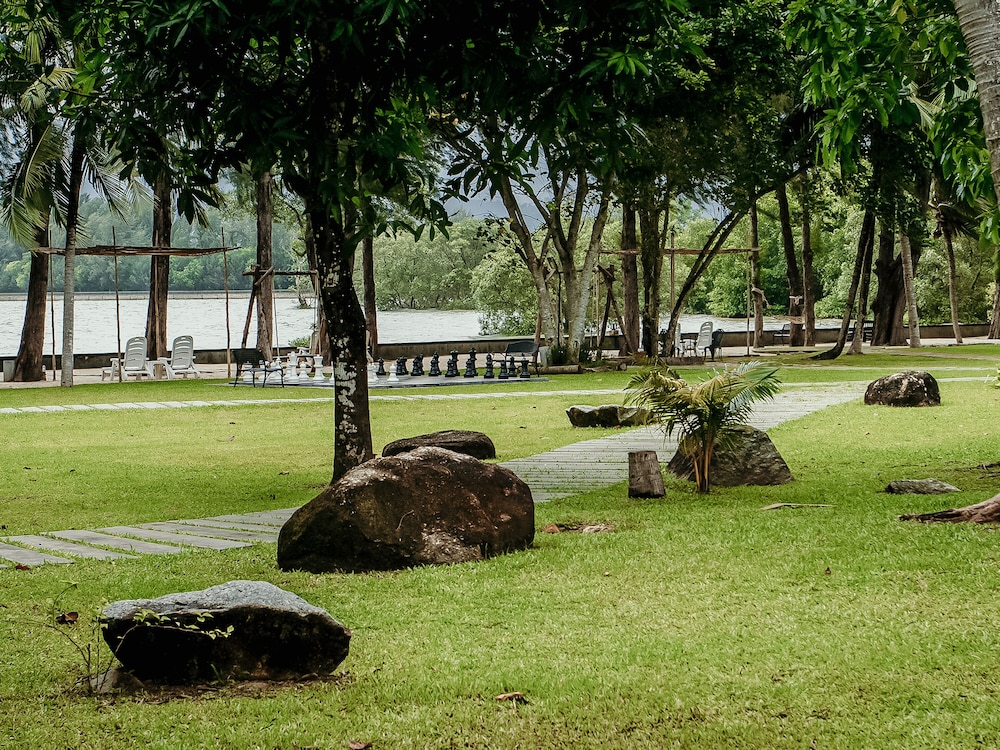 surroundings