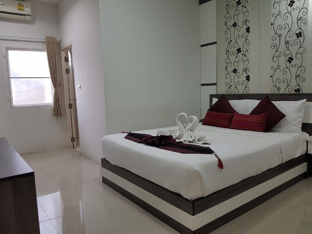Harmonize Hotel 20/75