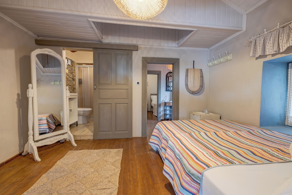 Aral Tatil Ciftligi 28/50