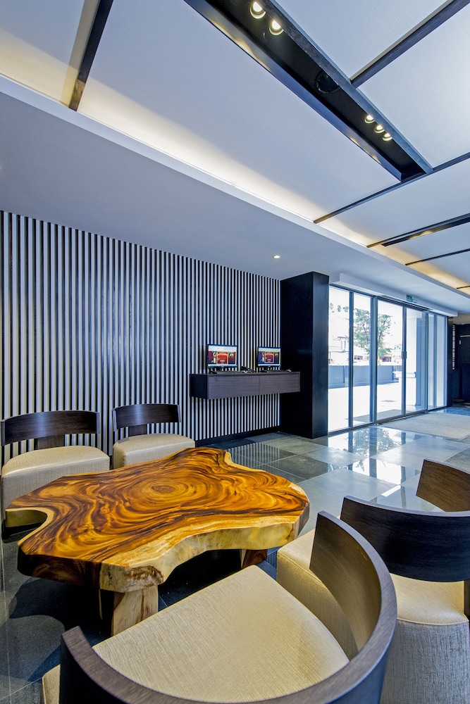 Hotel 81 Premier Star 27/33