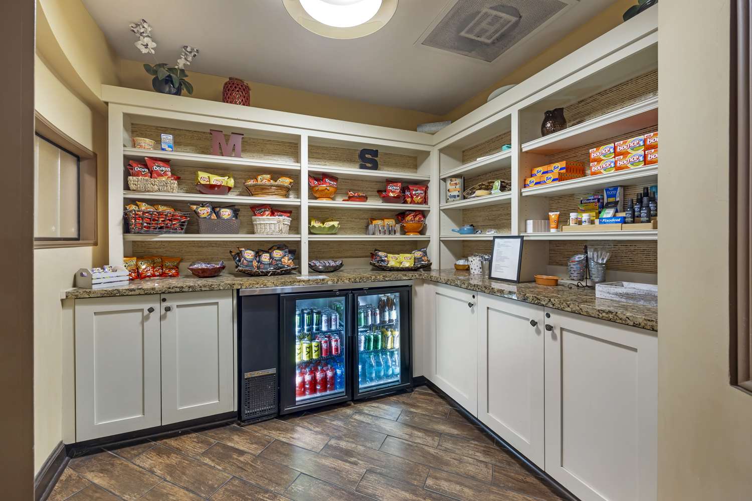 Best Western Plus Tupelo Inn Suites 9/45