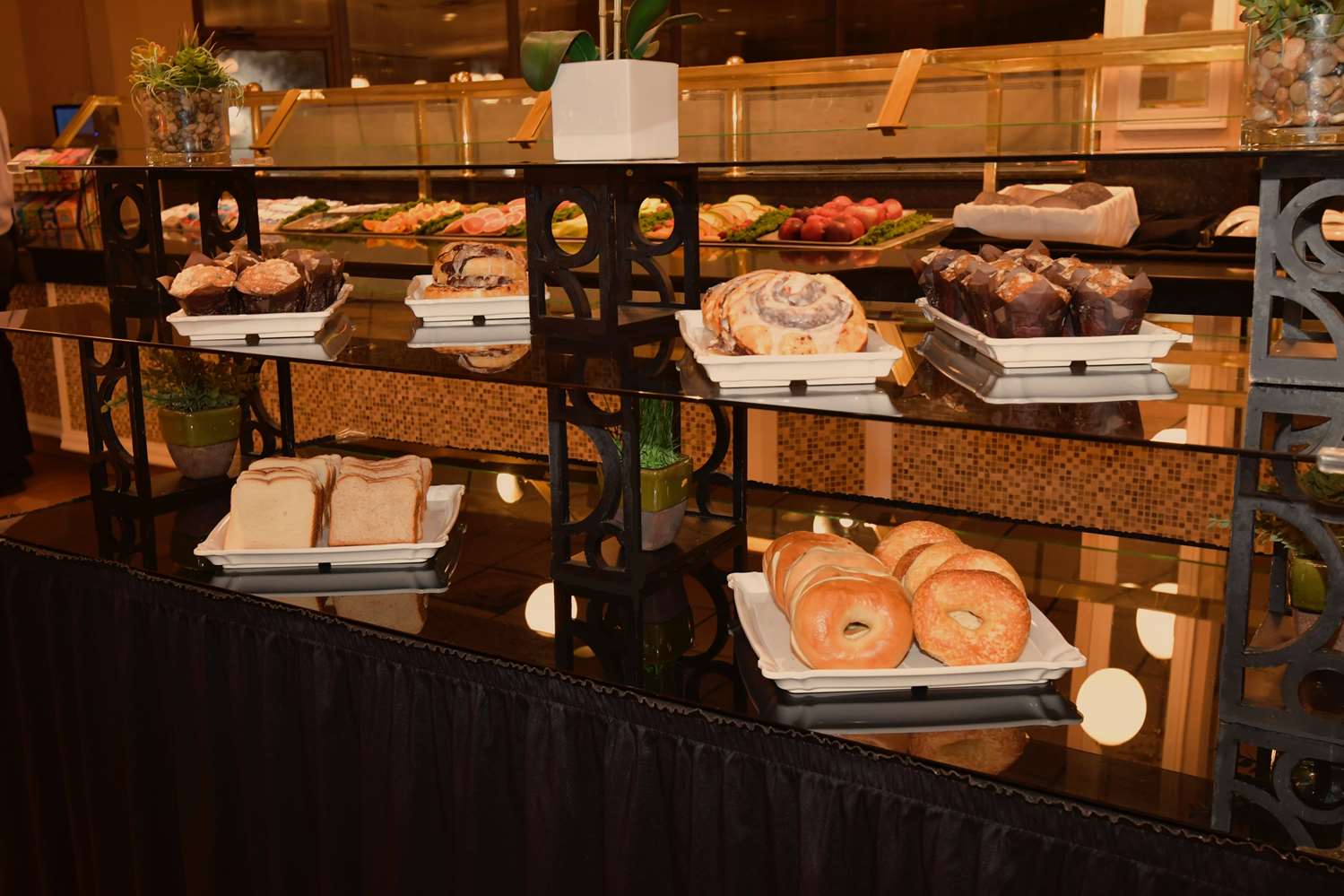 Ramada Hotel & Conference Center By Wyndham Jacksonville 24/59