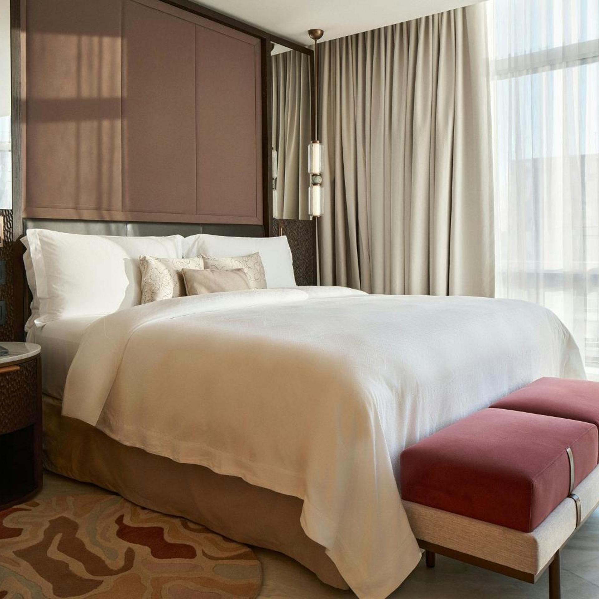 Junior Suite, Executive, King Bed, Butler