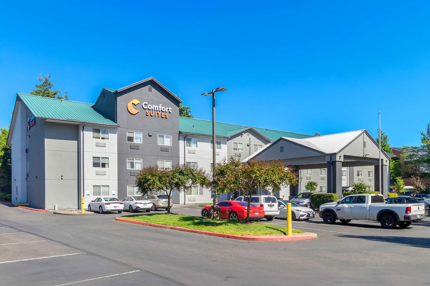Comfort Suites Portland Airport 36/39