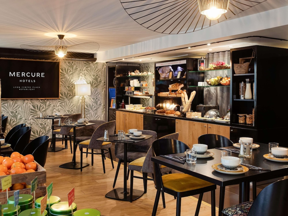 Mercure Lyon Centre Plaza Republique 47/72