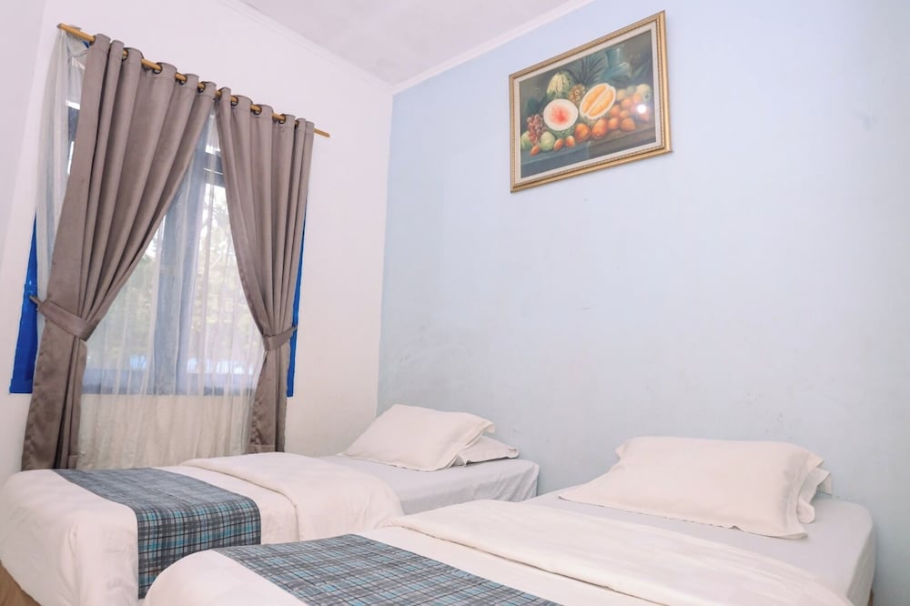Aries Biru Hotel and Villa 9/49