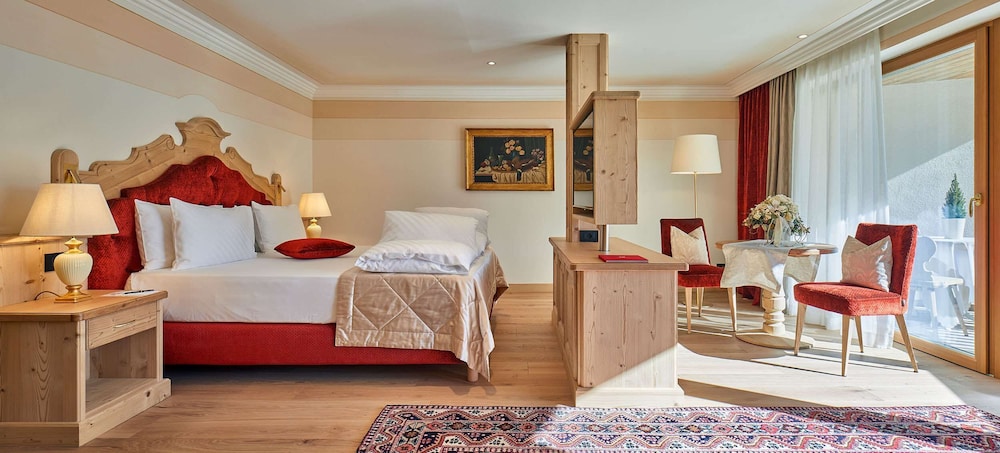 Hotel Sassongher 18/47