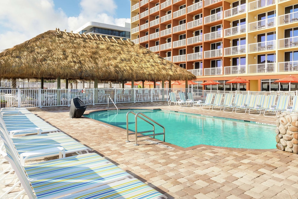 HAMPTON INN DAYTONA BEACH BEACHFRONT in DAYTONA BEACH - FL