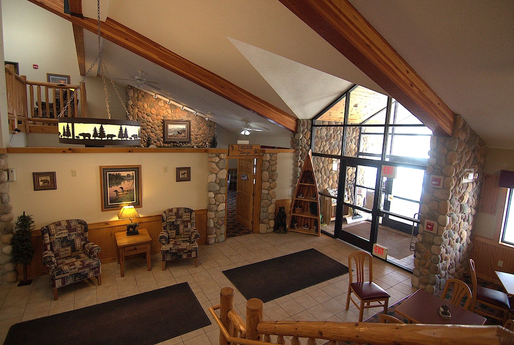Shell Lake Lodge, a Travelodge by Wyndham 40/55