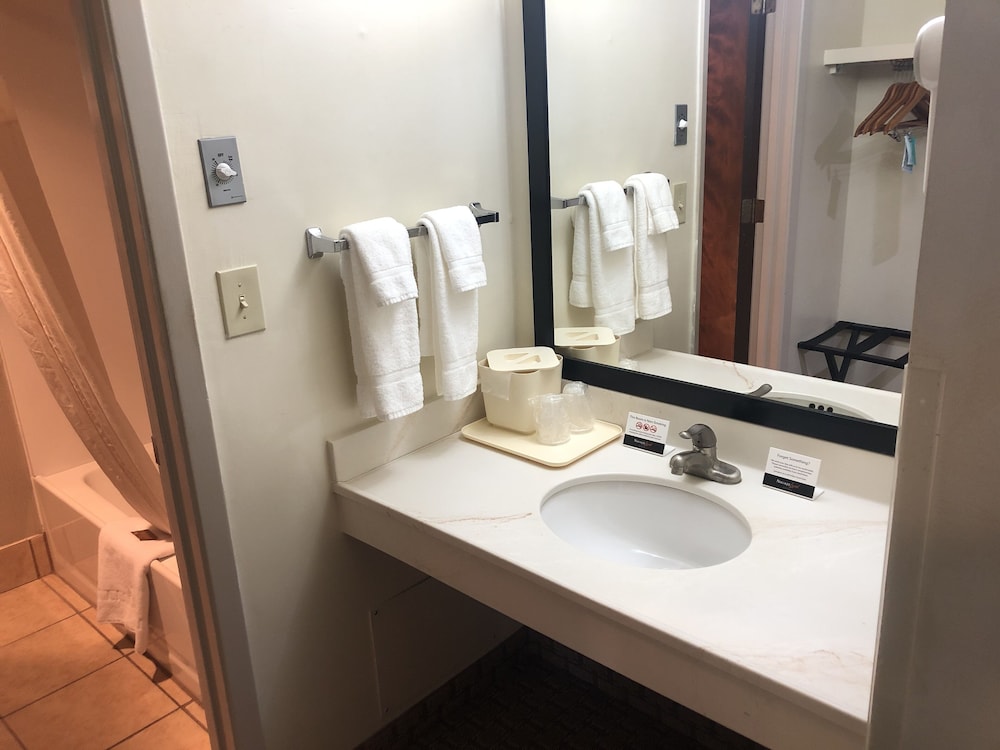 Navajoland Hotel of Tuba City 7/31