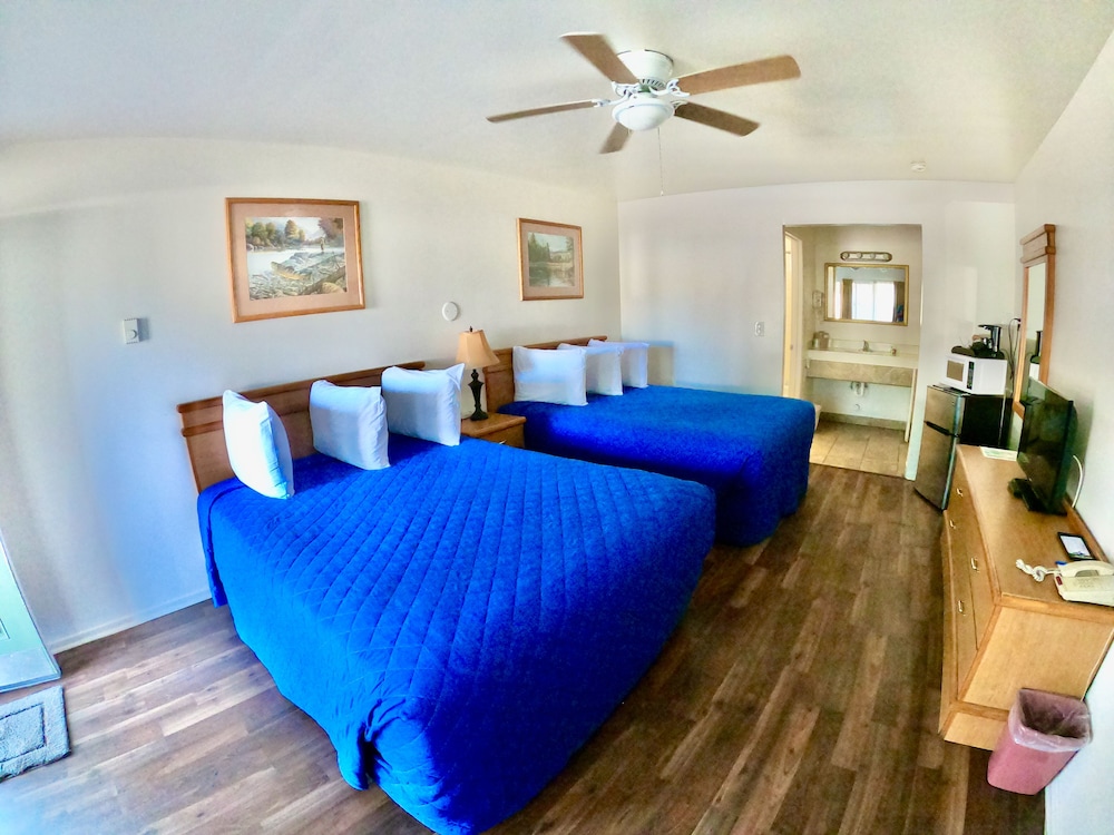 Wild Rivers Motor Lodge 7/24