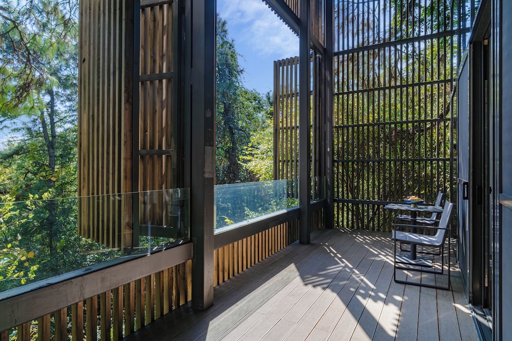 Meijie Mountain Hotspring Resort 11/43