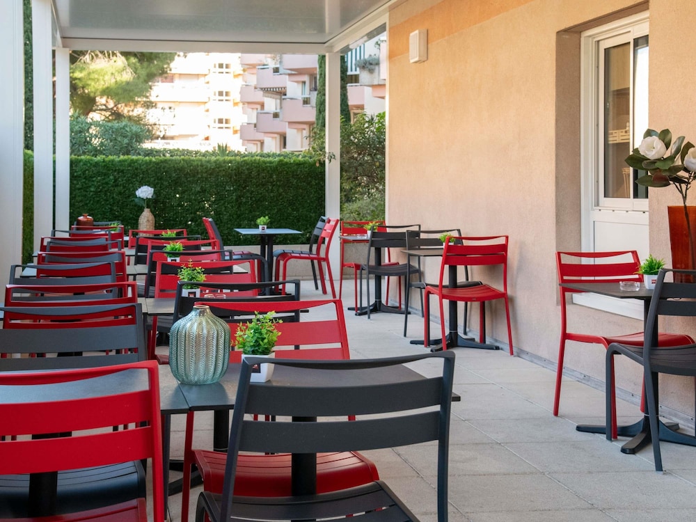Ibis Roquebrune Cap Martin Menton 36/50