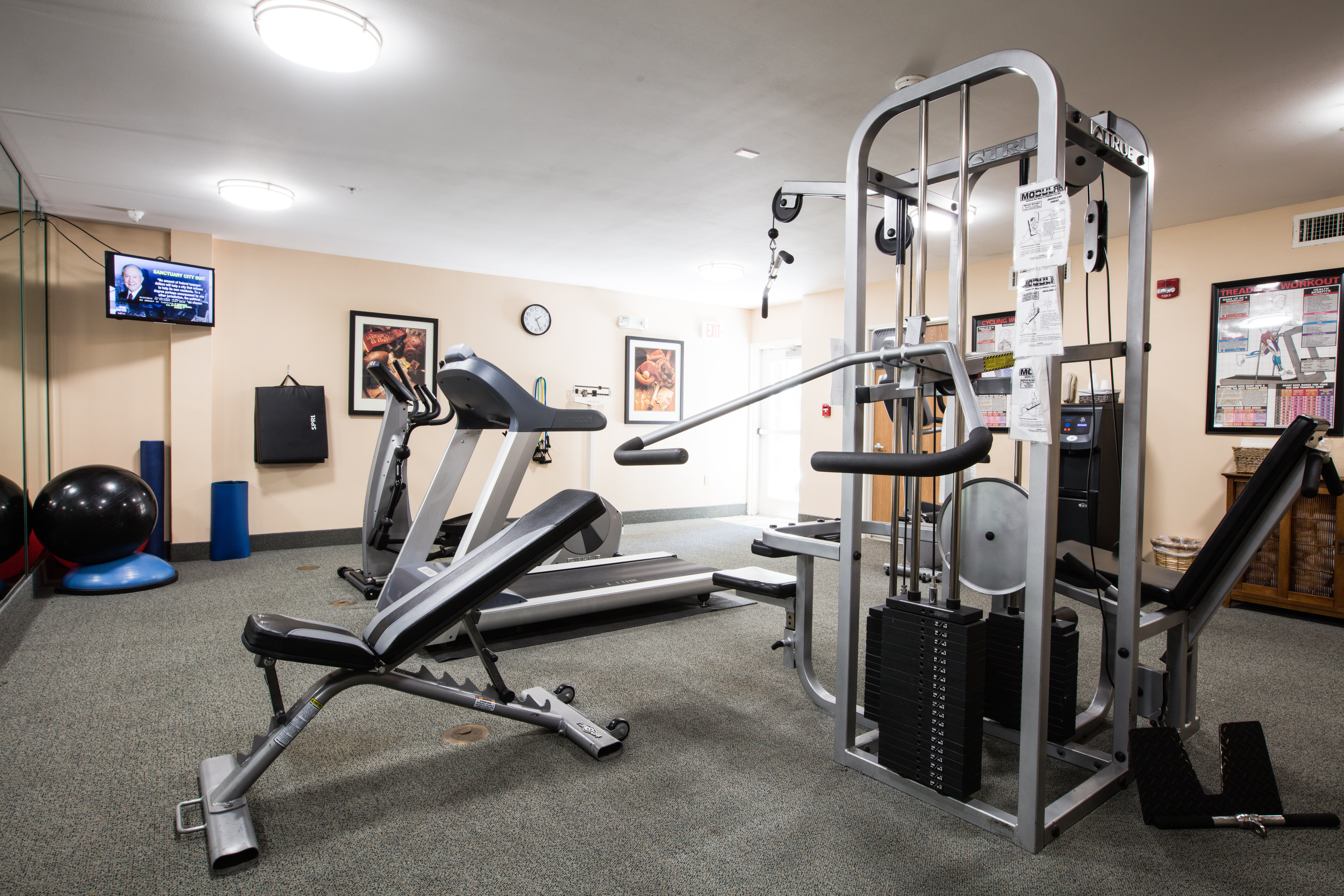 STAYBRIDGE SUITES AUSTIN AIRPORT 20/50