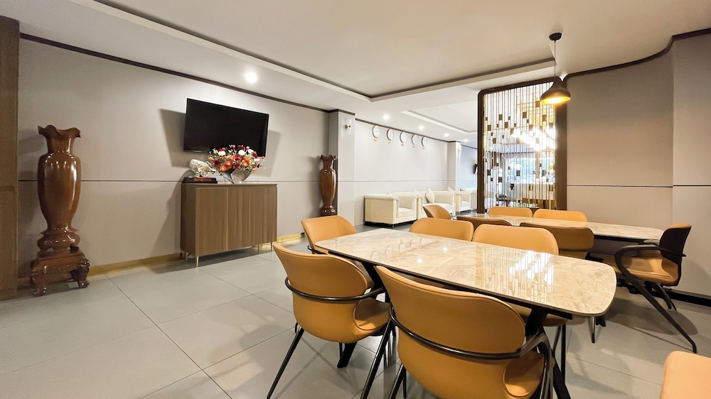 A25 Hotel - 65G Nguyen Thai Hoc 37/49