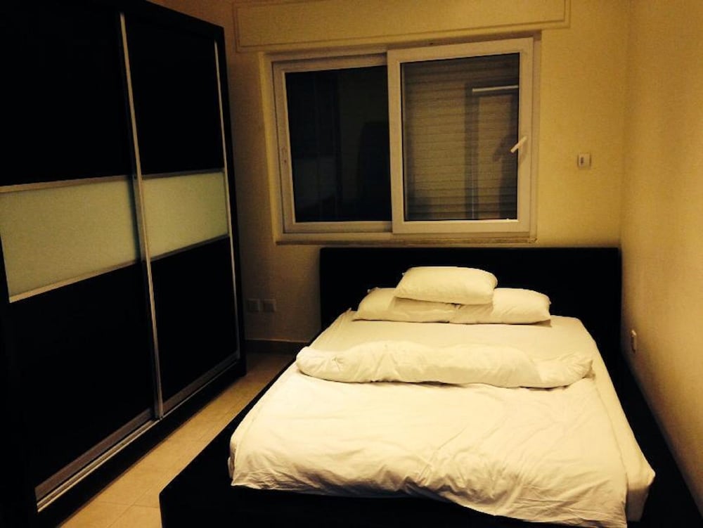 Lijam Hotel 18/50