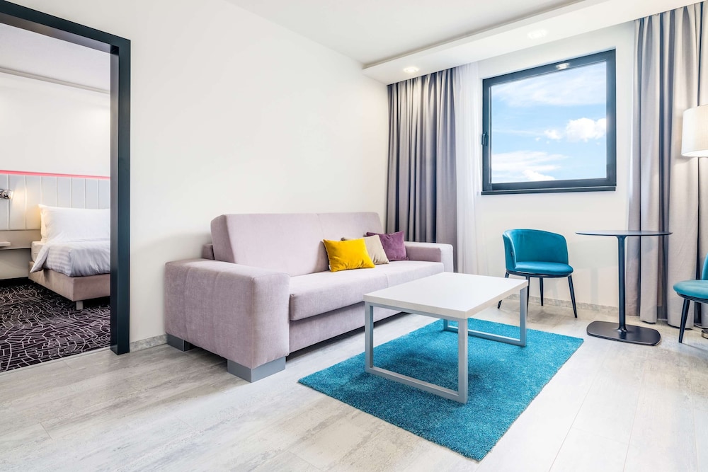 Park Inn by Radisson Bournemouth 13/32