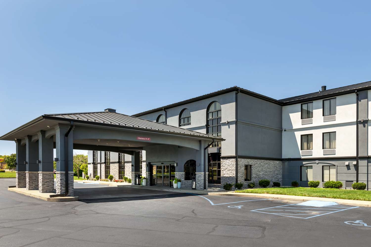 Best Western Plus Greenwood/Indy South Inn 33/33