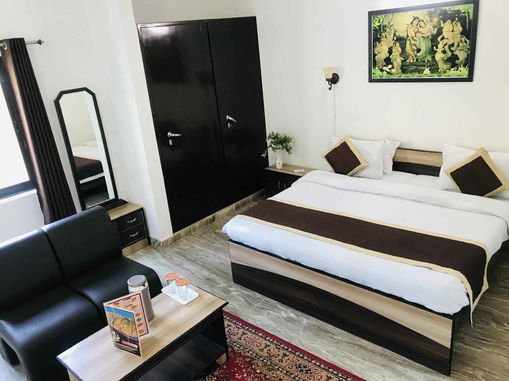 1 BEDROOM, BASIC, DOUBLE BED