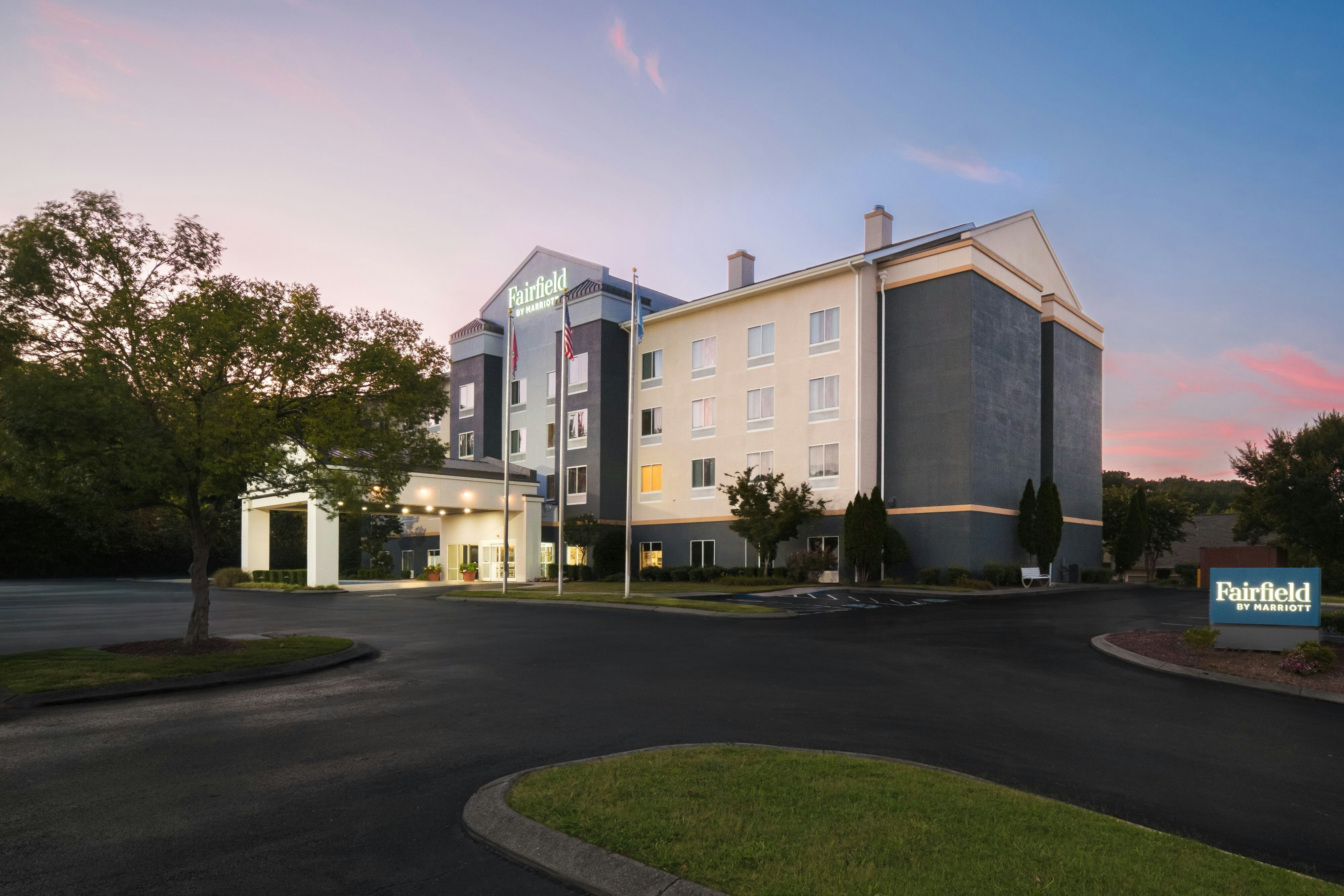 Fairfield Inn Suites Cleveland 1/25