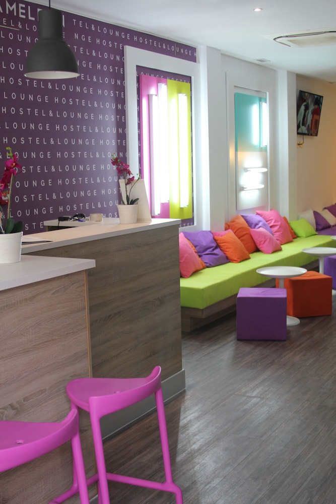 Chameleon Hostel Alicante 17/25
