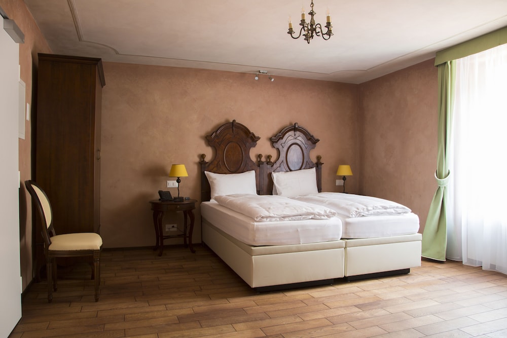 Boutique Business Hotel La Tureta 17/46