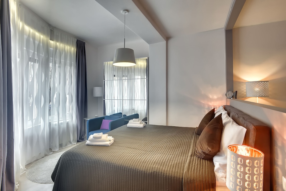 D&A Center Apartments 13/43