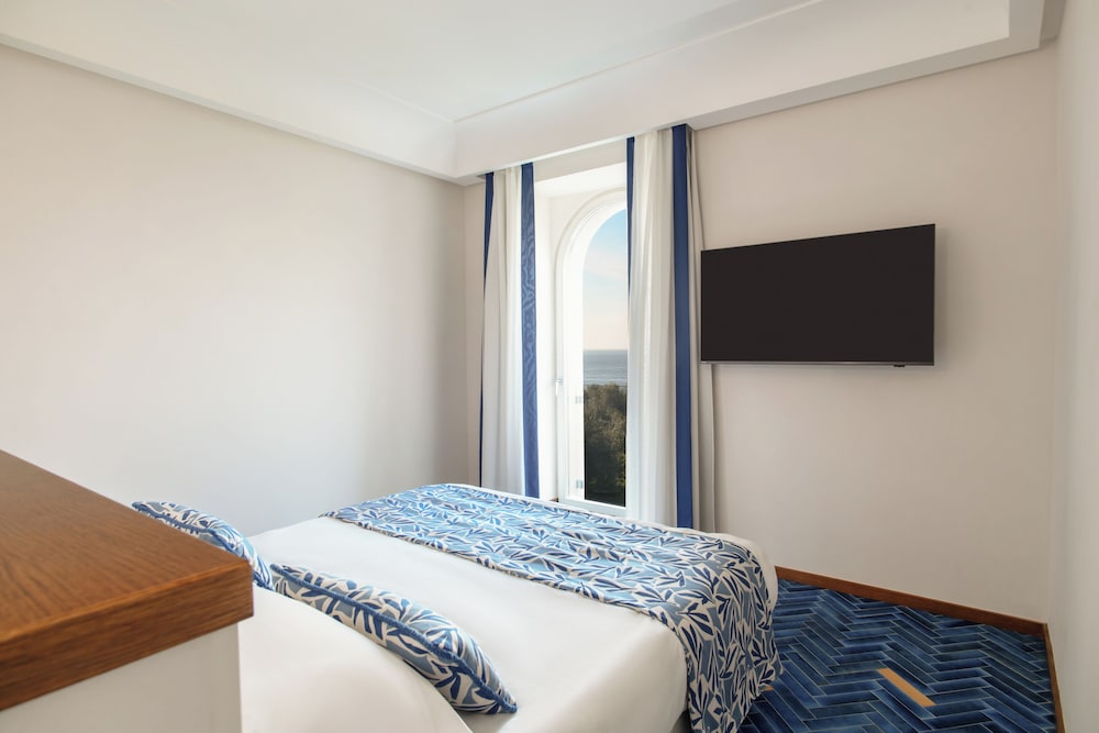 Relais Regina Giovanna 68/77