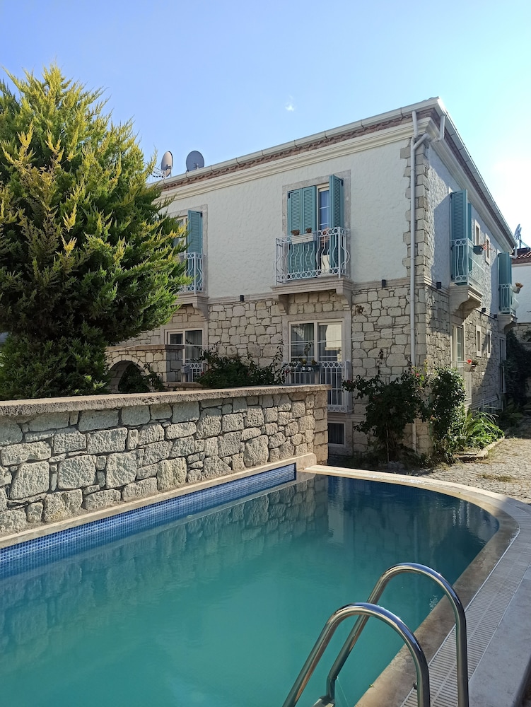 Mavi Konak Otel Alacati 11/49