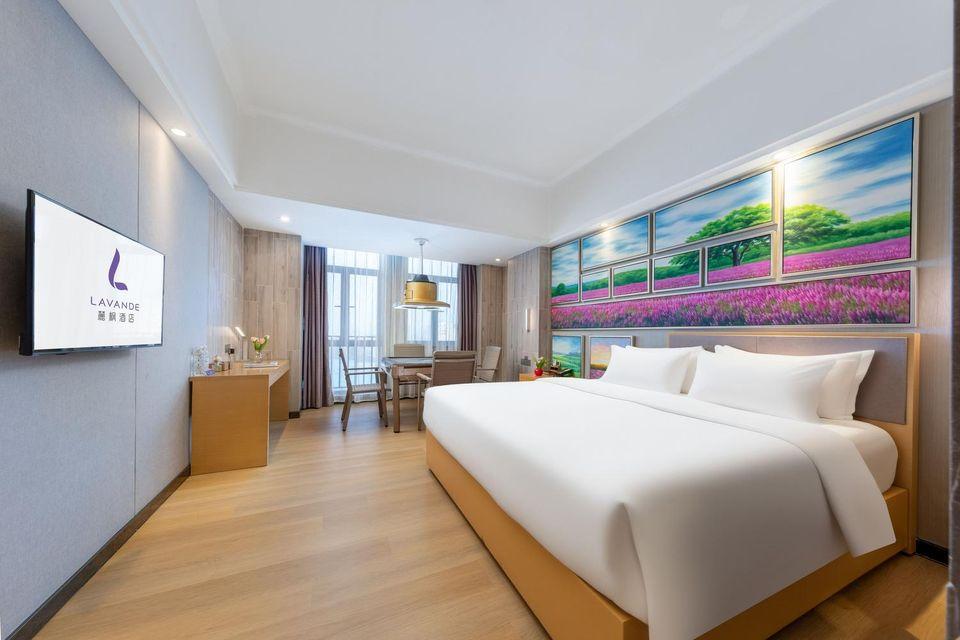 Leisure, Suite, King Bed