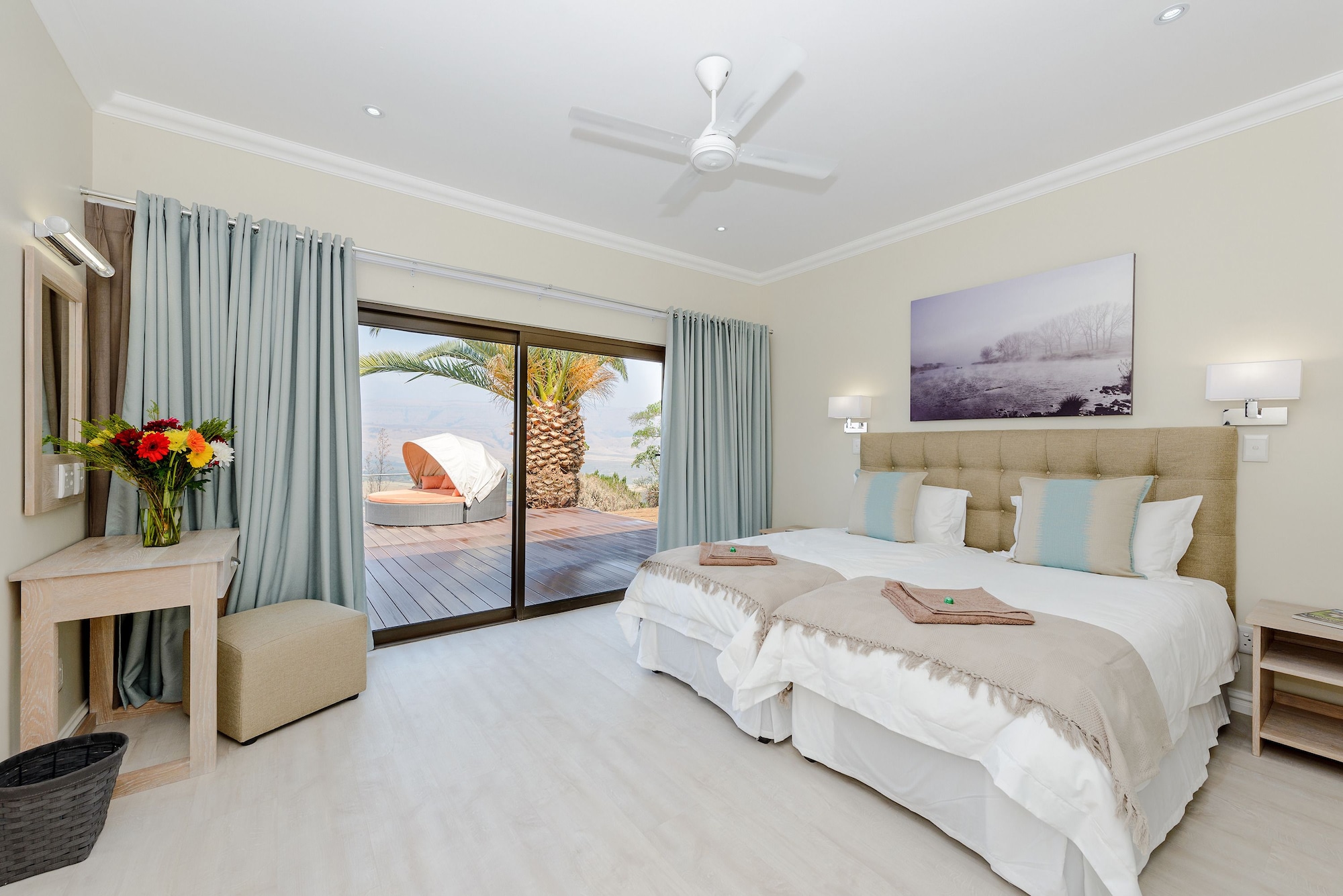 4 Bedrooms, Spa, Villa