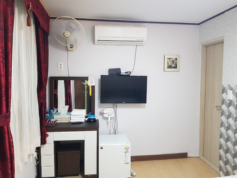 A Ji Hostel 24/35