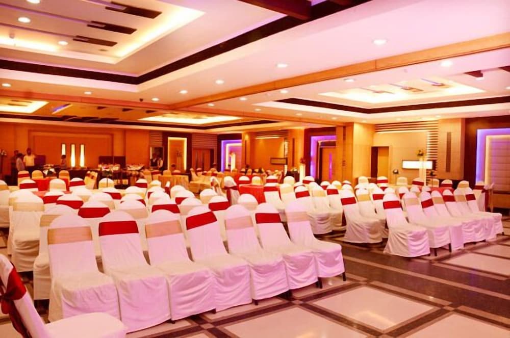 Hotel Royal Cliff 40/50