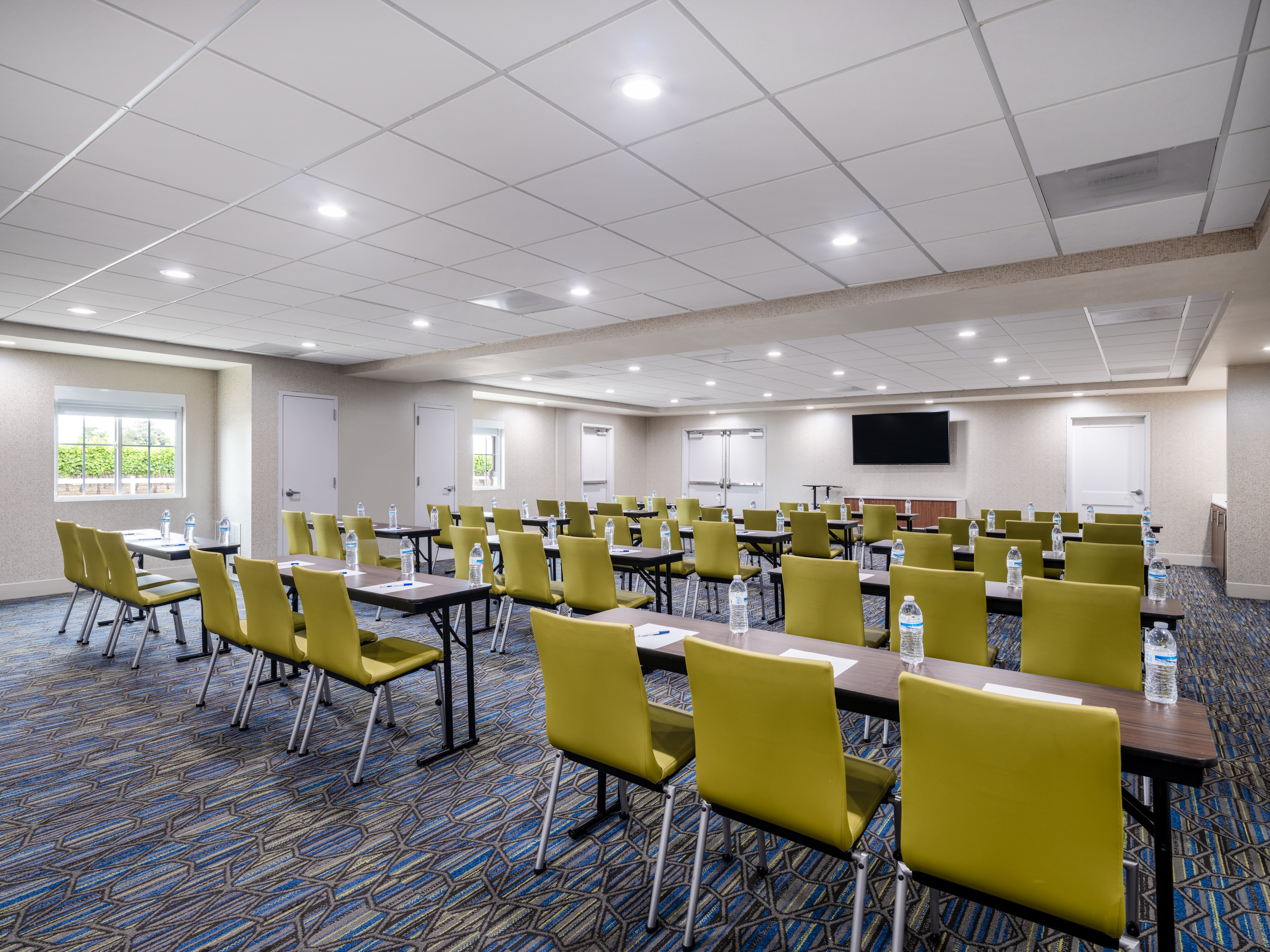 Holiday Inn Express Lodi 50/58
