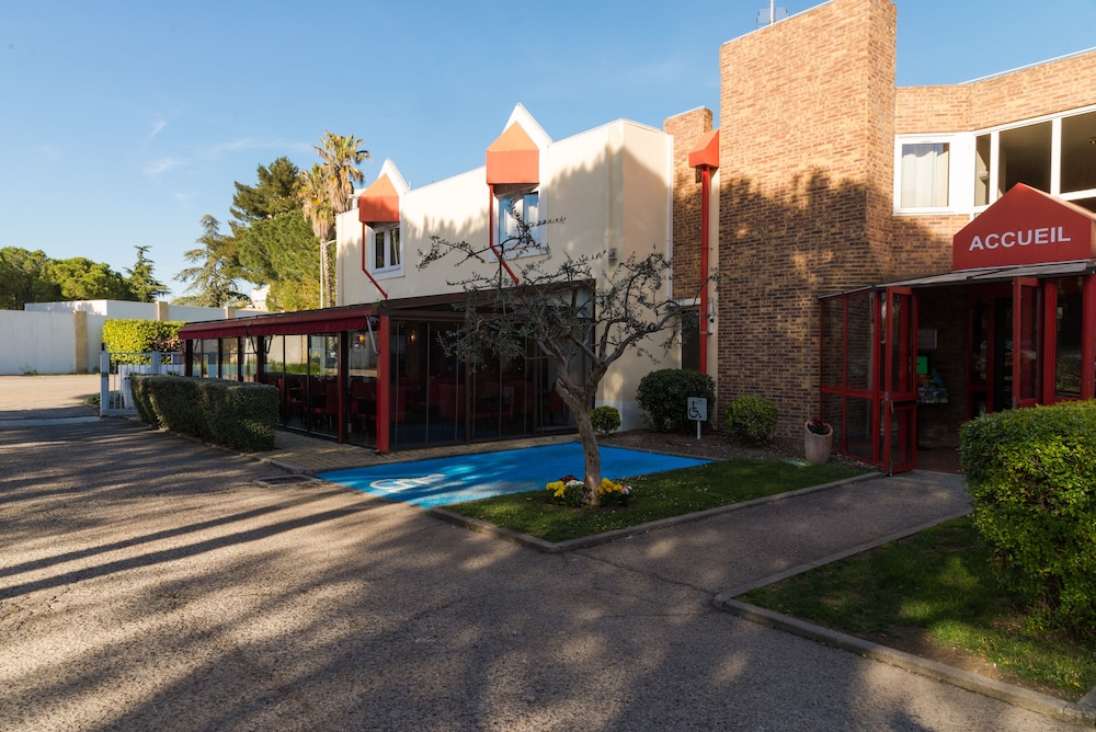 Hotel the Originals Nimes Costieres 53/60